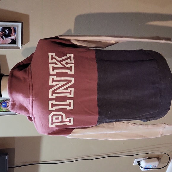 Victoria's Secret PINK Hoodie - Picture 7 of 11